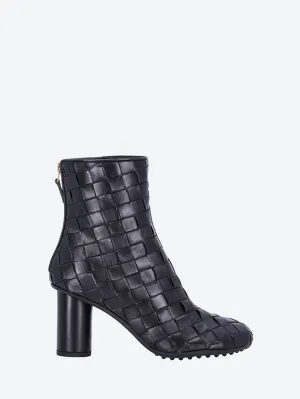 Leather atomic boots