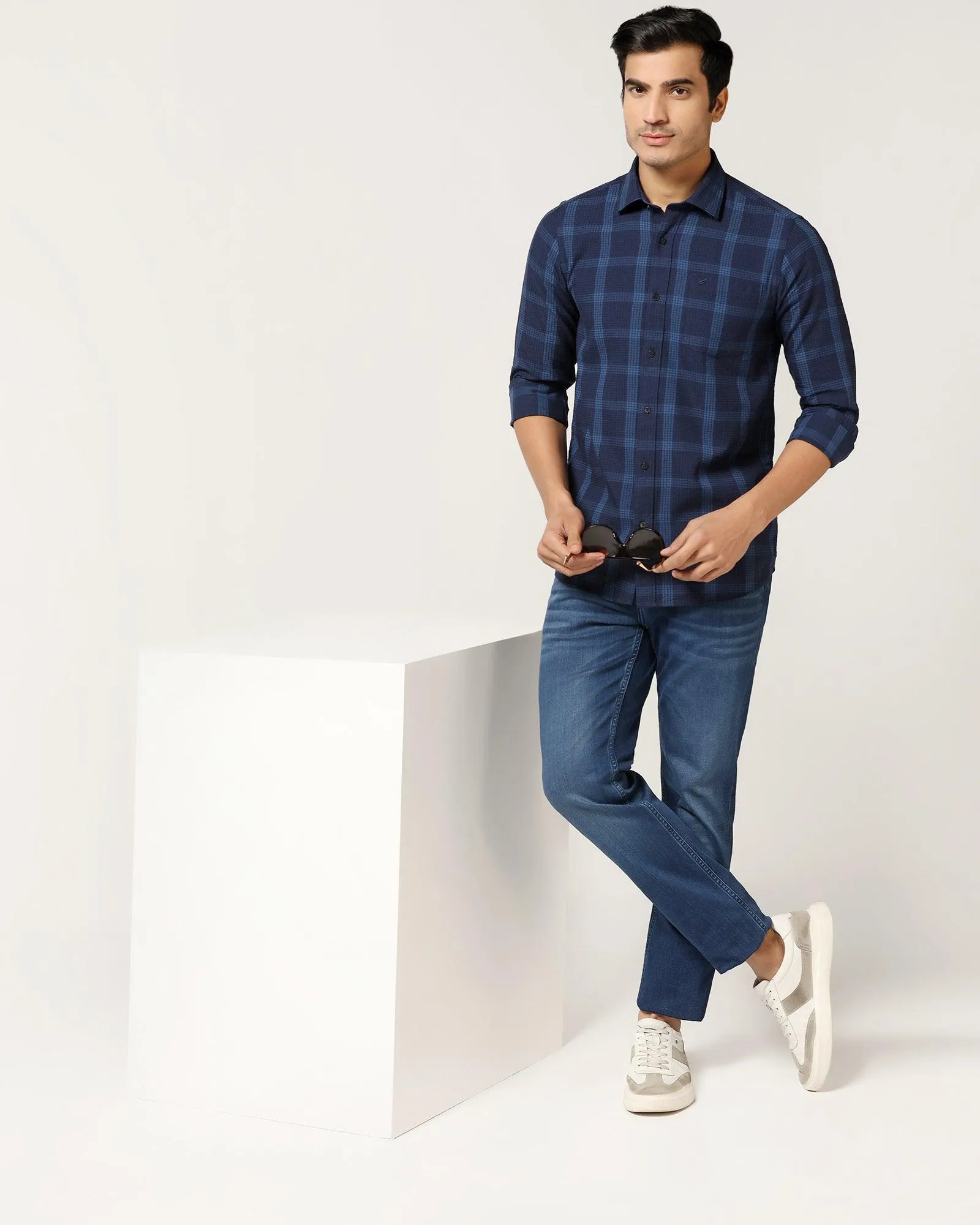 Slim Yonk Fit Indigo Blue Textured Jeans - Holt